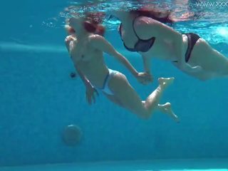 Jessica und lindsay nackt schwimmen im die schwimmbad: hd dreckig film bc